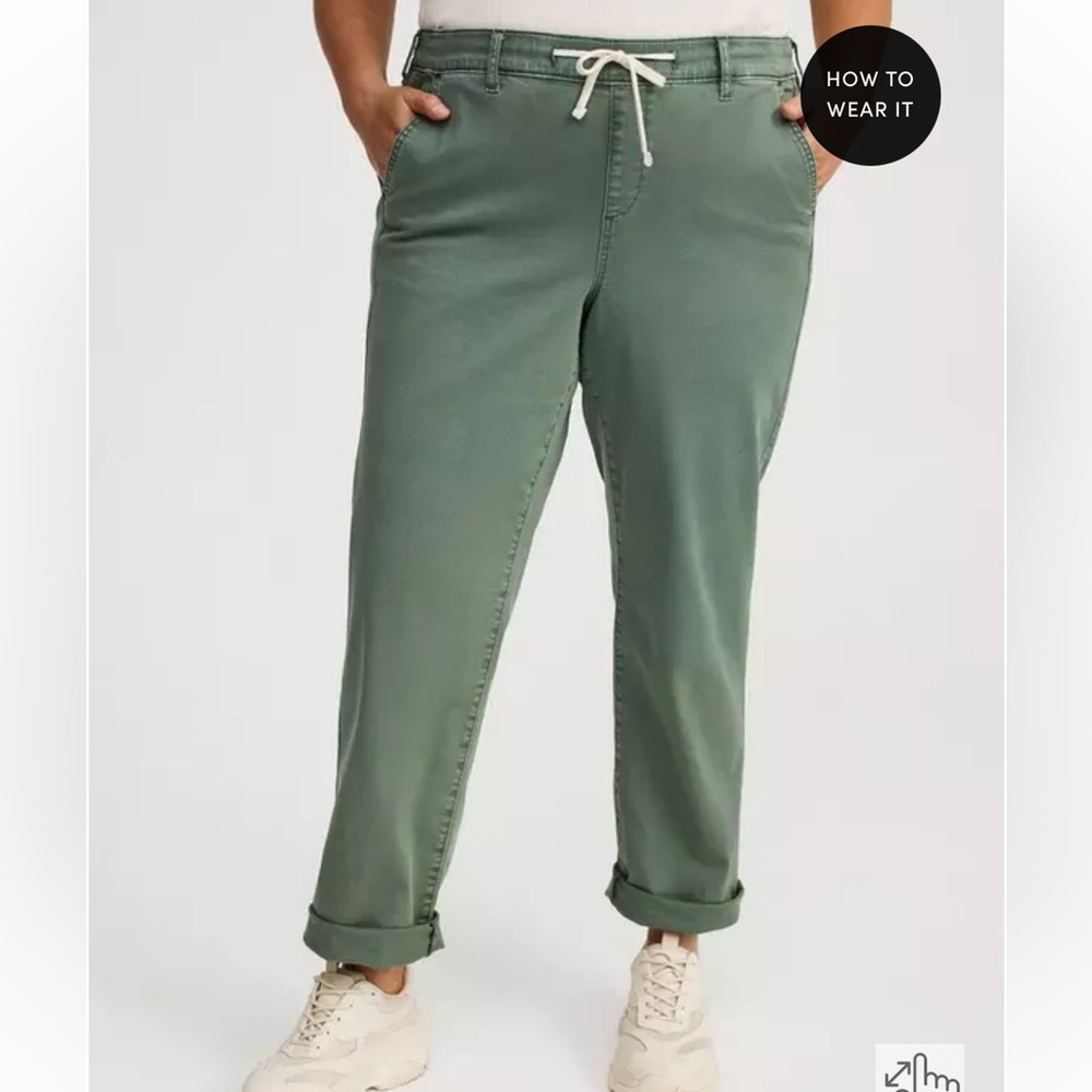 sz 2 TORRID Pull-On Weekend Straight Stretch Twill Pant NEW Dark Forest green - Picture 2 of 8